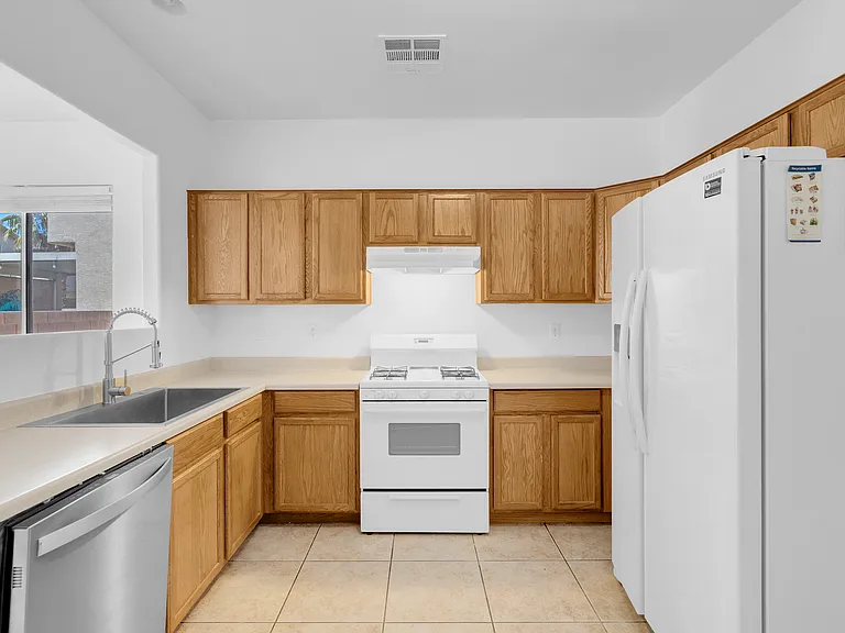 3793 Winter Whitetail St — Photo 34