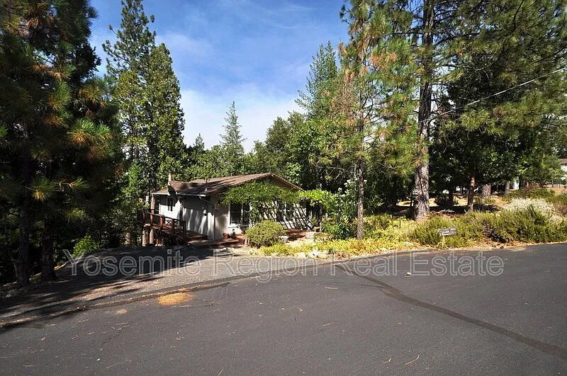20020 Bluebell Ct
