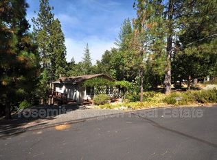 20020 Bluebell Ct, Groveland, CA 95321