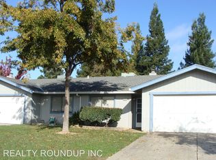 8903 La Haya Dr, Elk Grove, CA 95624