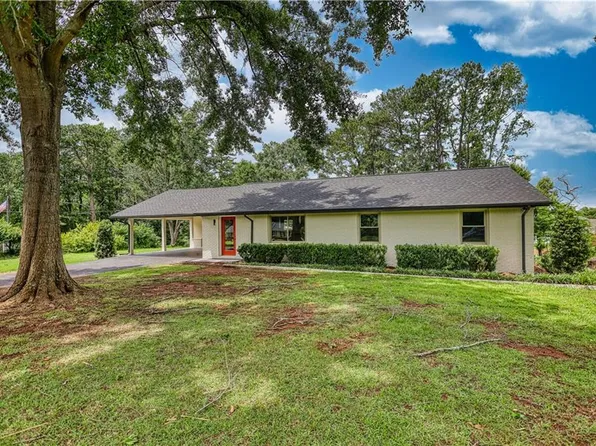 32 Eva Ln, Stockbridge, GA 30281