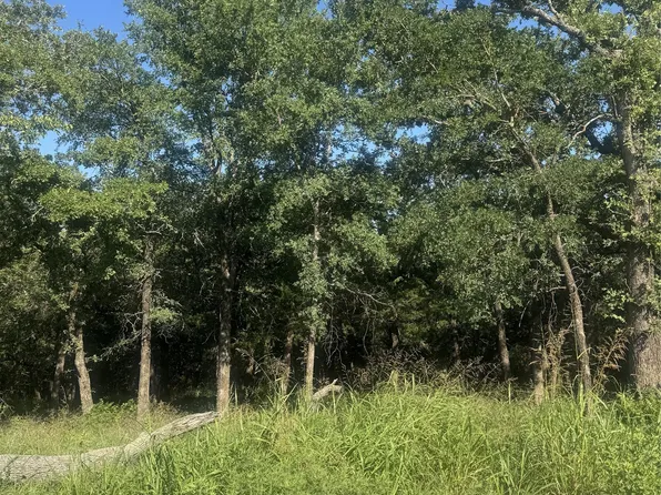 500 Private Road 3204, Bridgeport, TX 76426