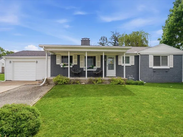 117 Summit Dr, Bellefontaine, OH 43311