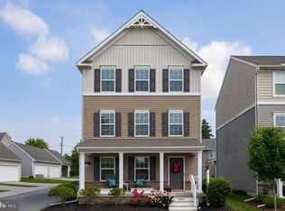 2201 Hampshire Ave, Lancaster, PA 17601