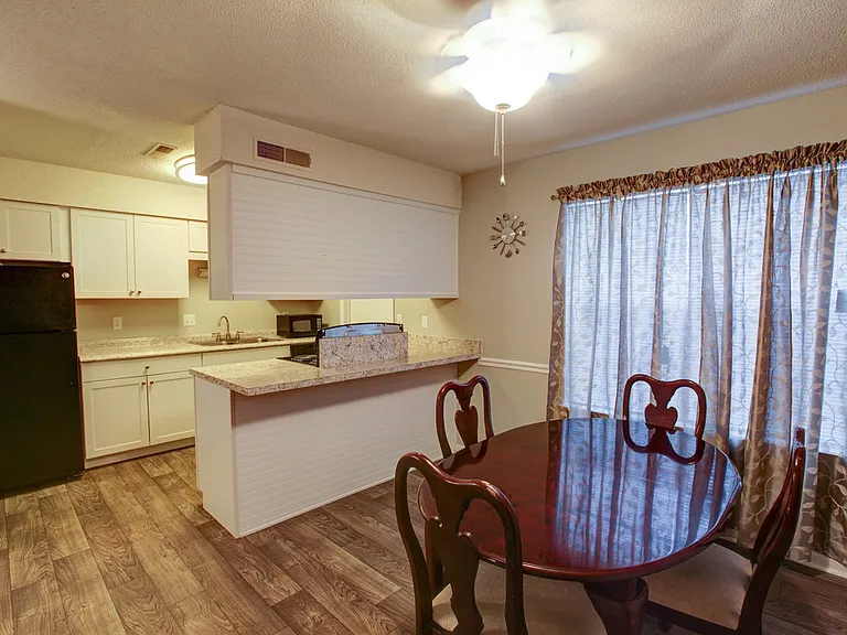 KRC Northlake Townhomes — Photo 5