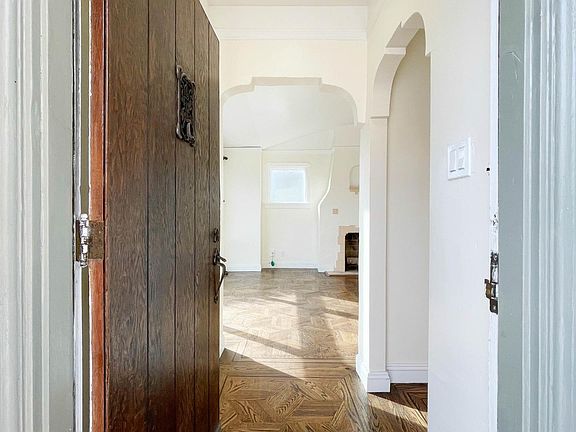 3rd image of 314 Tocoloma Ave