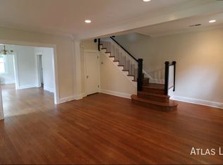 4218 38th St NW, Washington, DC 20016