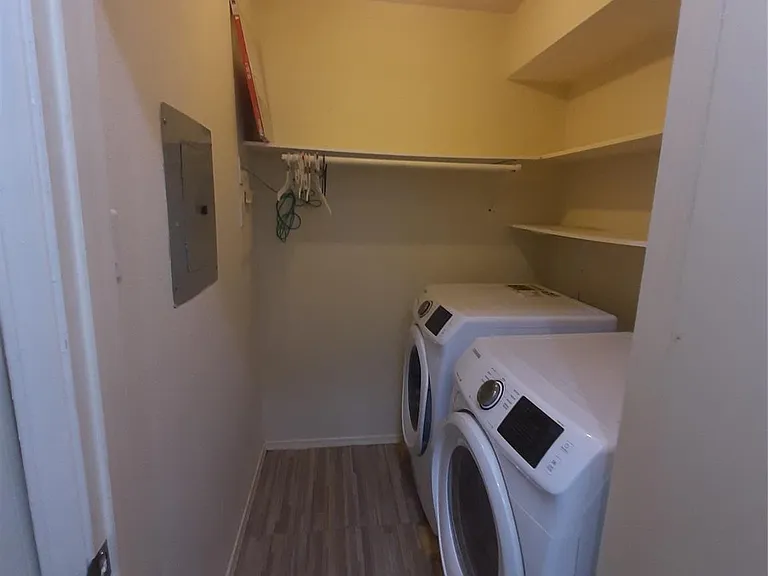 9700 Leawood Blvd #1410 — Photo 10