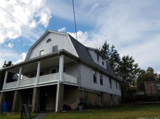 140 Bradley Ave, Waterbury, CT 06708