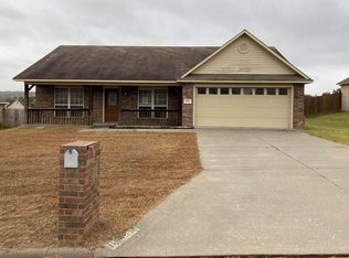 1185 Madeleine Ct, Greenwood, AR 72936