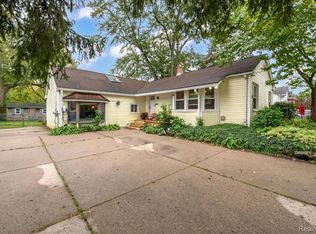 619 John M Ave, Clawson, MI 48017