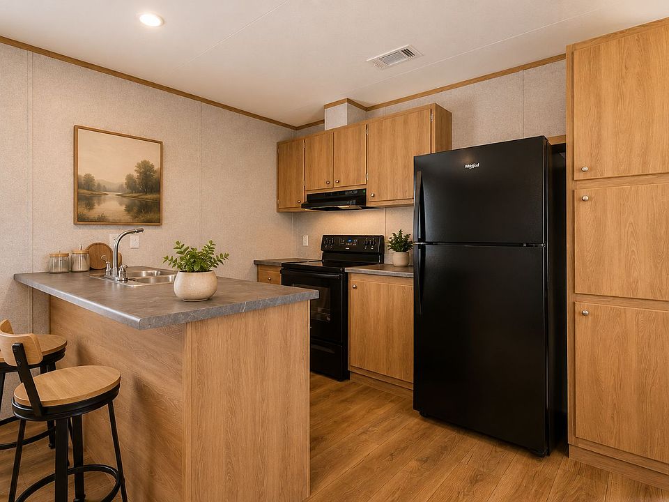 1st image of 160 Forrest Ave #11
