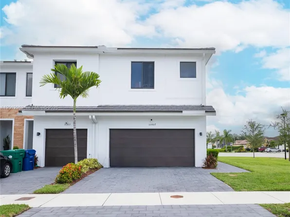 10807 SW 232nd Ter, Homestead, FL 33032
