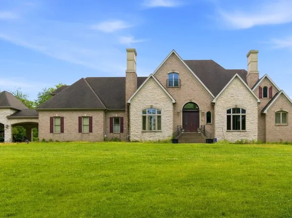 22 Timberwood Dr, Simpsonville, KY 40067