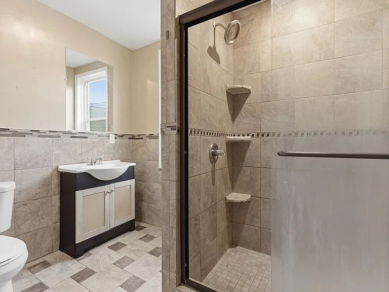4120 N Darien St — Photo 20