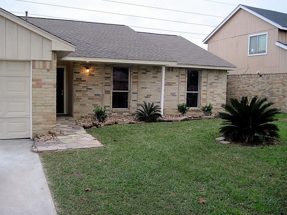 1st image of 11914 Bremen Dr