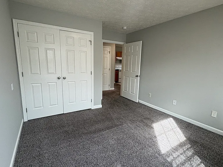 2516 Danielle Ln — Photo 9
