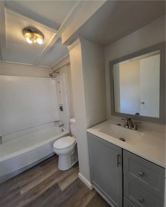 61 Fuller St, Warwick, RI, 02889