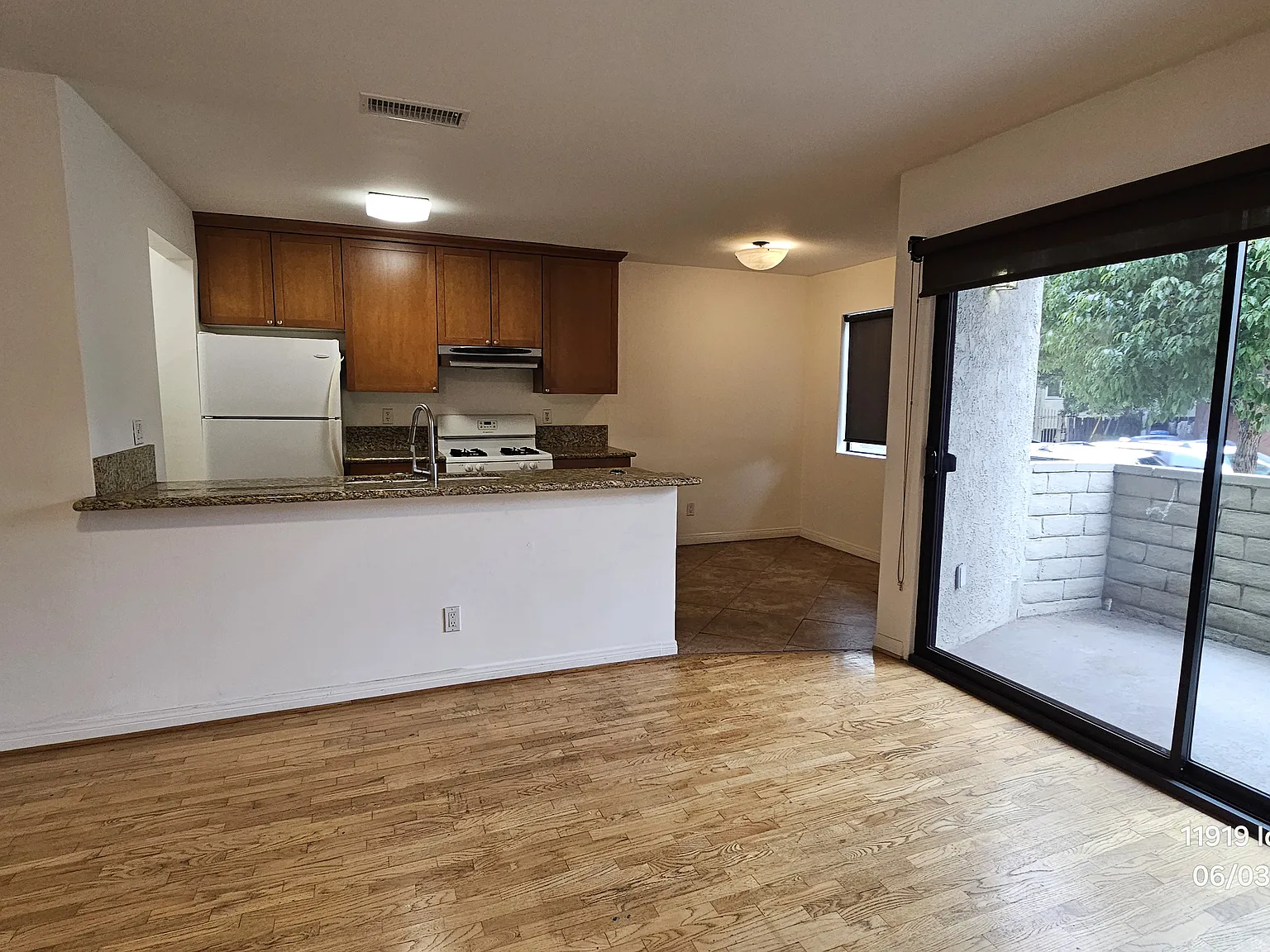 2 bed, $3,300 — Photo 2