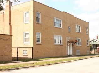 21 157th St APT 4, Calumet City, IL