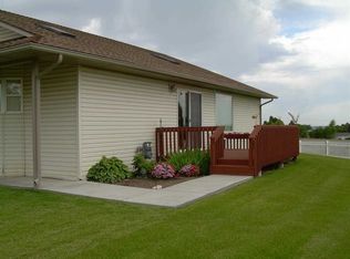 2908 Sunbeam Rd UNIT R, American Falls, ID 83211