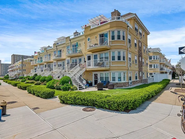 10004 Shore Front Pkwy #22B, Far Rockaway, NY 11694