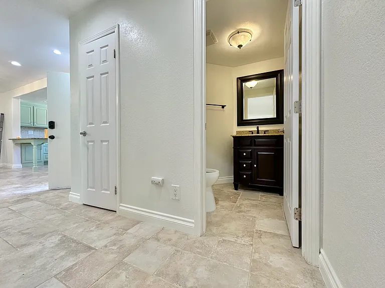 9 Serena Ct — Photo 16