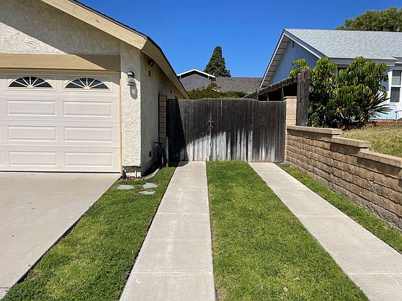 5th image of 1869 Clearwater Dr