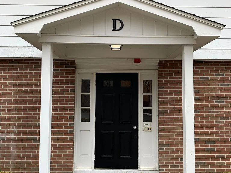 39 Old Amherst Rd #D4 — Photo 14