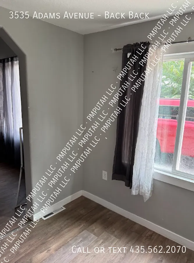 Charming 1 Bedroom Duplex in Ogden — Photo 3