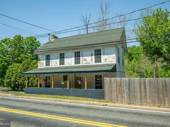 9708 Easton Rd, Kintnersville, PA 18930
