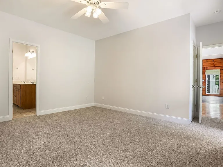 46 Indian Summer Ln — Photo 10