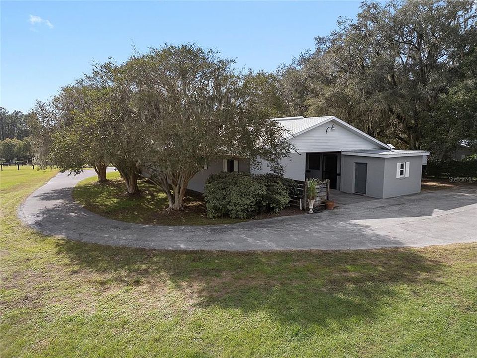 1st image of 11421 NW 120th St