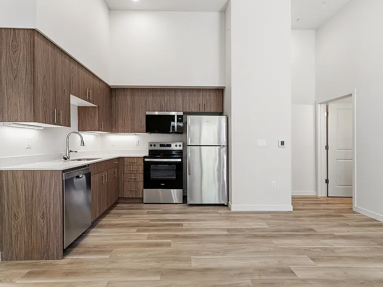 Evergreen Peak Apartments — Photo 71