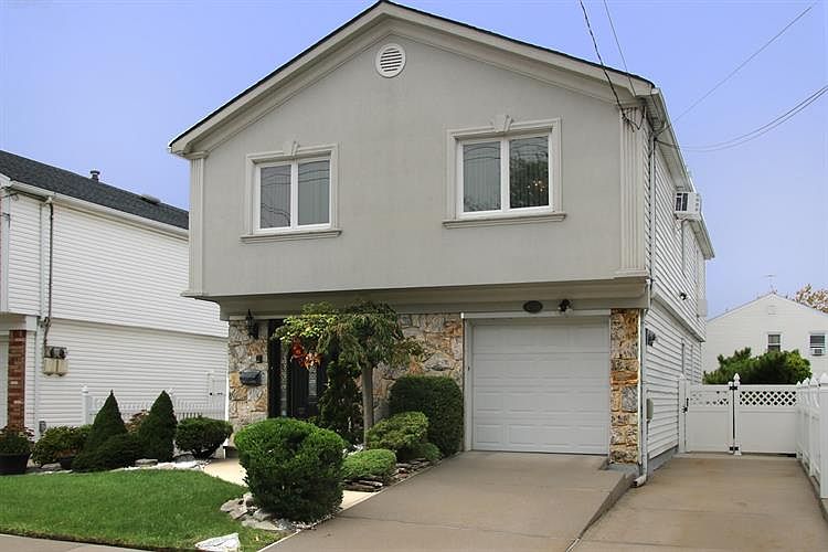 1st image of 25 Amsterdam Pl