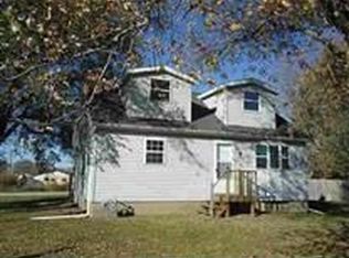 1233 100th Ave, Middletown, IL 62666