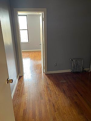 4th image of 180 Sumpter St #2F