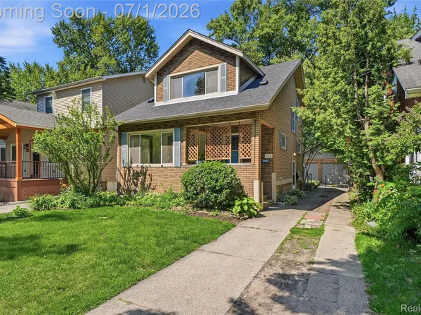 715 Laprairie St, Ferndale, MI 48220