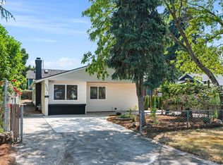 5934 NE Beech St, Portland, OR 97213