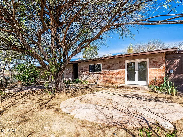 8801 E Buckboard Rd — Photo 24