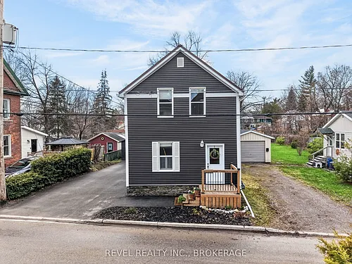 38 Bennett St Photo 1