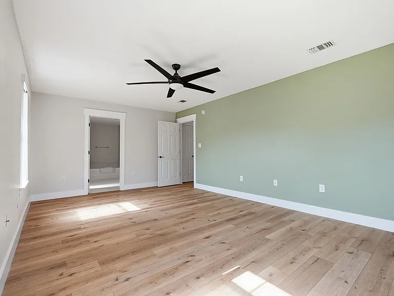 4881 Traxx St — Photo 27