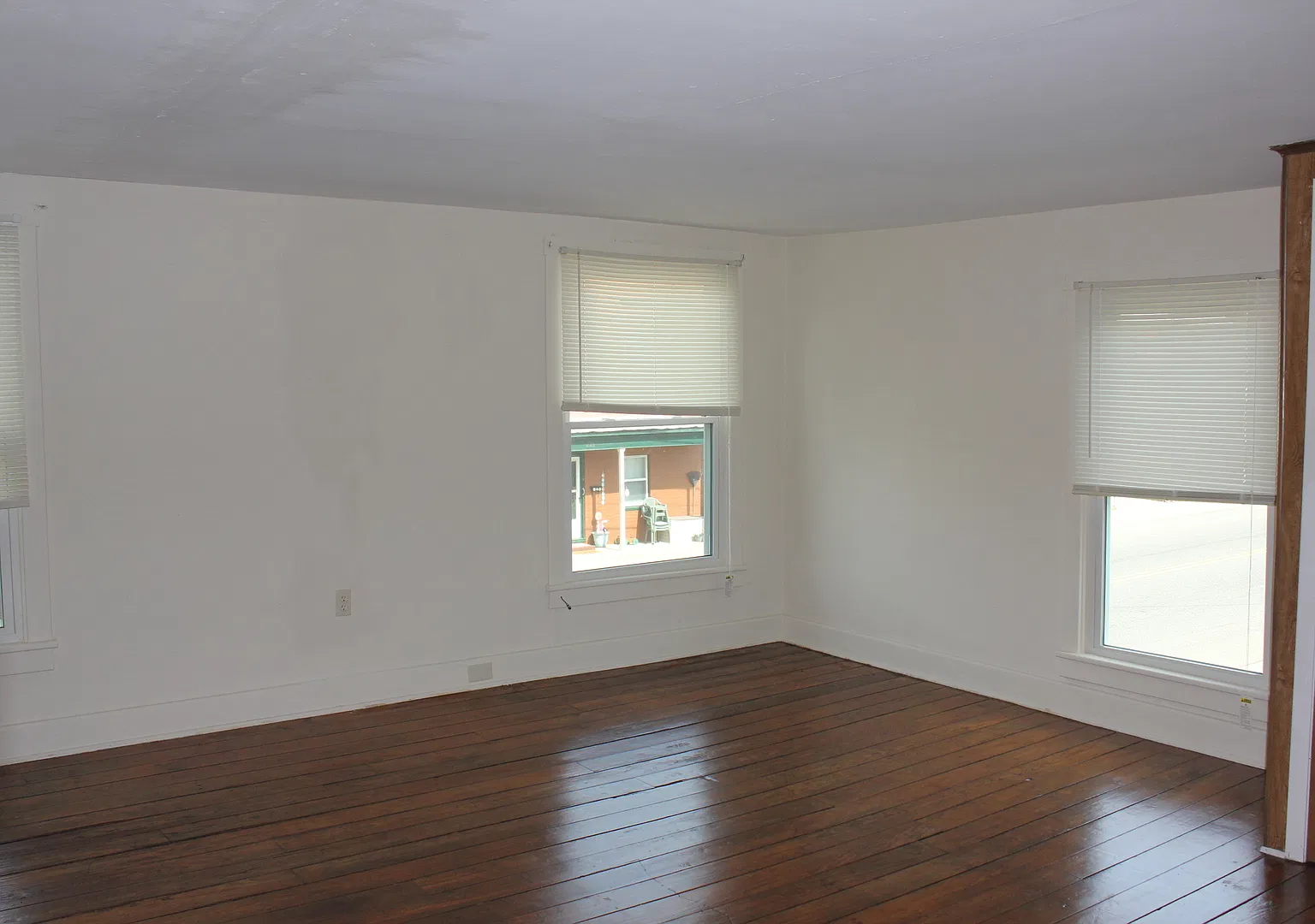 Three Bedroom Apartment for Rent in Bridgewater — Photo 3
