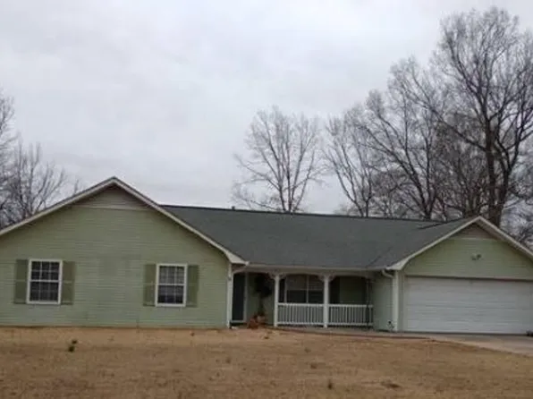 4 Gray Rock Dr NW, Rome, GA 30165