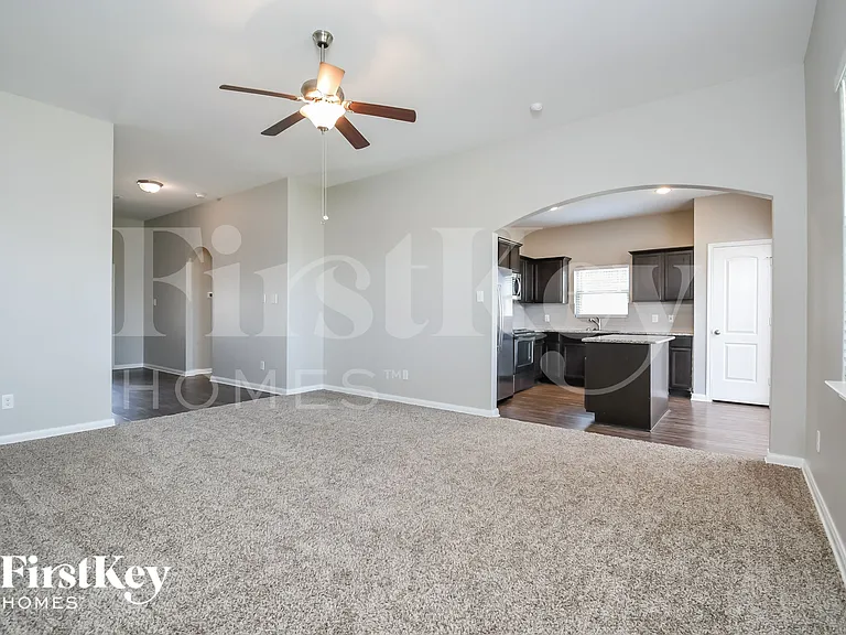 1536 Millennium Dr — Photo 4