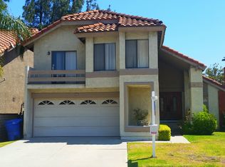 8 Mesa Ridge Dr, Pomona, CA 91766