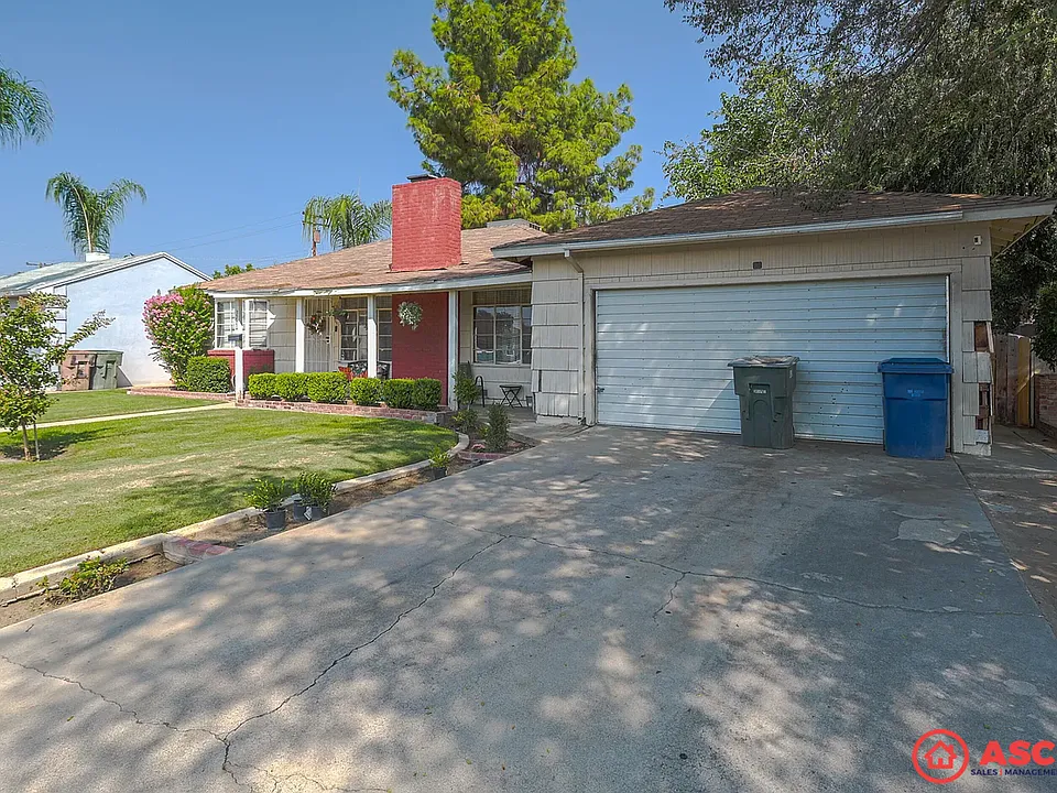 3720 Apache Ave