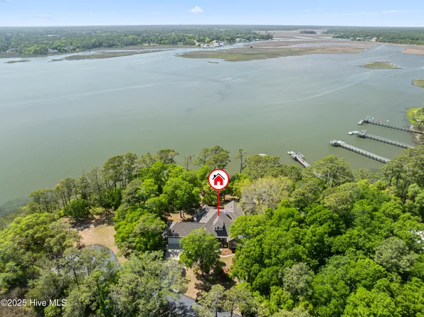 524 Admirals Court SE, Bolivia, NC 28422