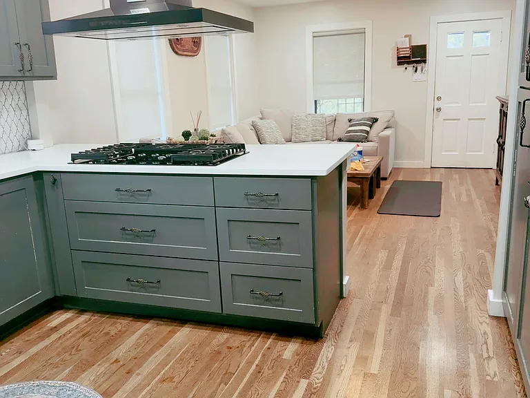 4804 Rowena Ave — Photo 9