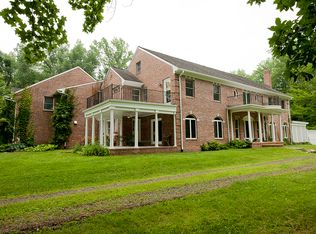 110 Britten Rd, Green Village, NJ 07935